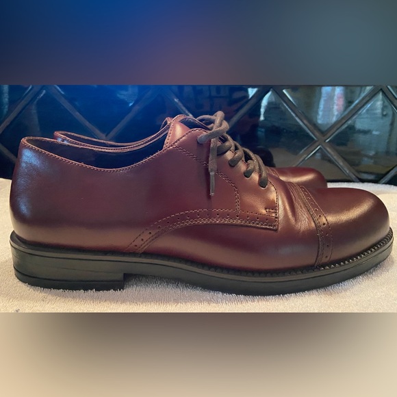 Nunn Bush Men’s Brown Cap Toe Genuine Leather Shoes US Size 11M - Picture 3 of 9